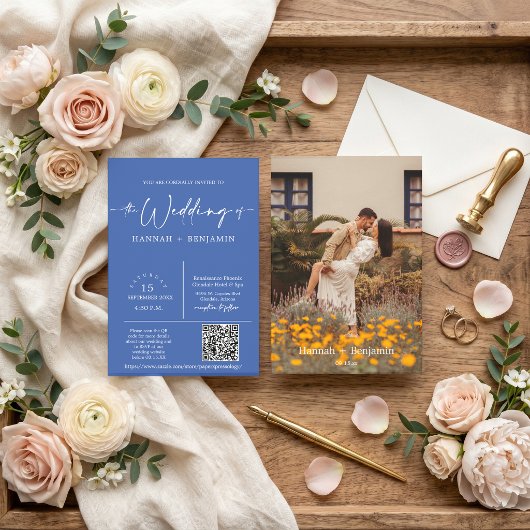Blue Yonder Minimalistisch Wedding Arch QR Code Fo Einladung