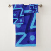 Blue Zig Zags Dots Funky Pattern Badhandtuch Set (Insitu)