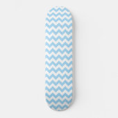 Blue Zigzag, Blue Zickzack, geometrisches Muster Skateboard (Vorderseite)