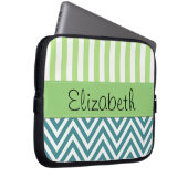 Blue Zigzag, Zickzack, grüne Streifen, Ihr Name Laptopschutzhülle (Vorne Rechts)