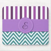 Blue Zigzag, Zickzack, Lila Streifen, Monogramm Mousepad (Vorne)