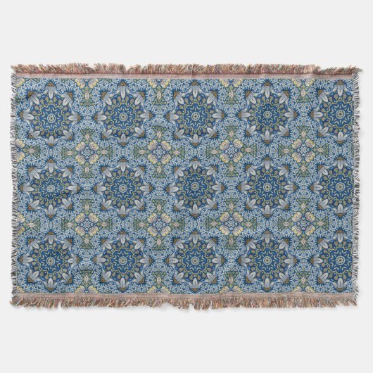 Bluebell Harmony - Floral Mandala Decke (Vorderseite)