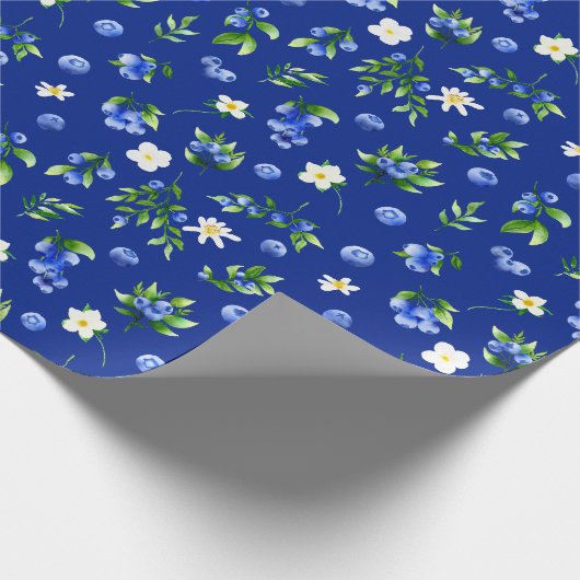 Blueberries and Foliage Pattern Geschenkpapier (Ecke)