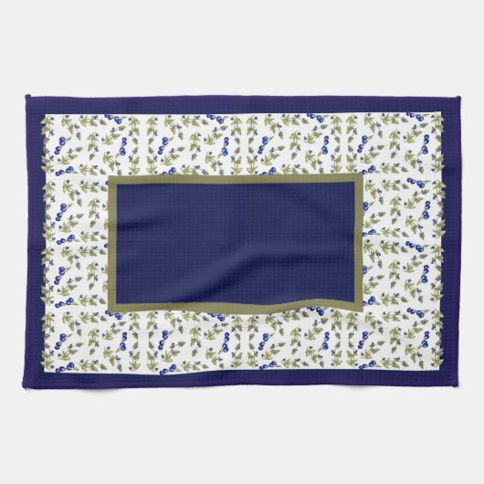 Blueberries über Küchentücher an der Weingrenze (Horizontal)