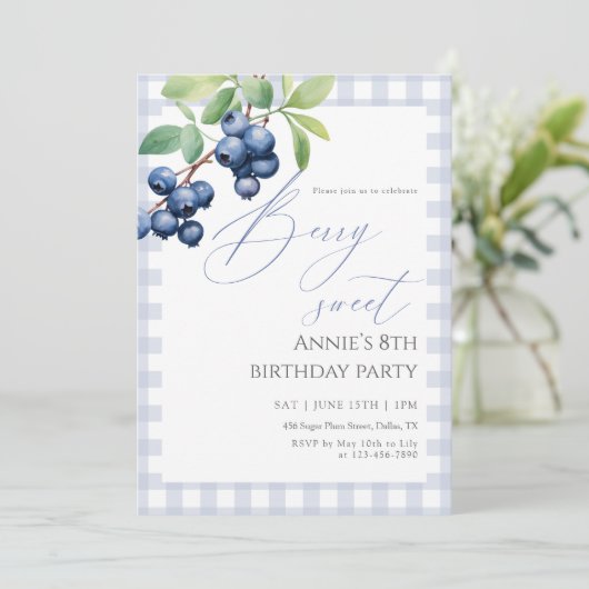 Blueberry Berry Sweet Birthday Einladung (Stehend Vorderseite)