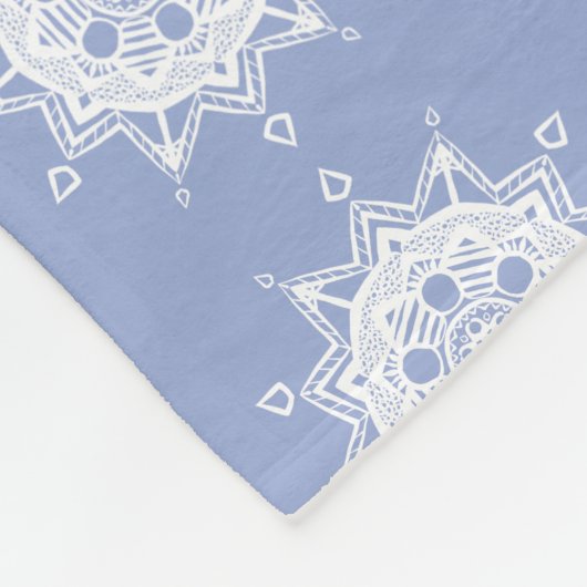 Blueberry Mandala Fleecedecke (Ecke)