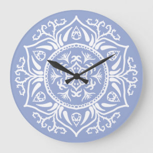 Blueberry Mandala Große Wanduhr