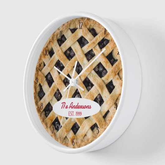 Blueberry Pie O'Clock Personalisierte Uhr (Winkel)