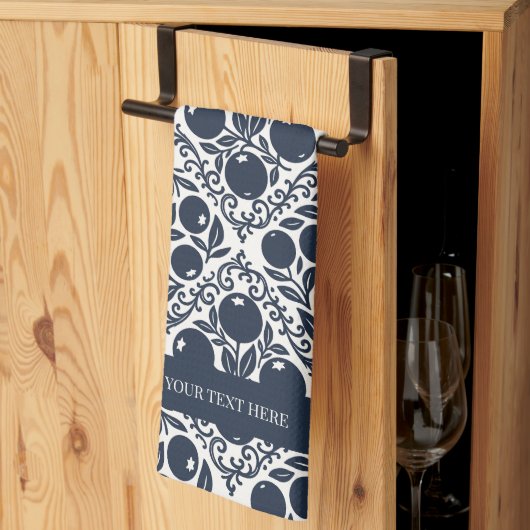 Blueberry Rustic Farmhouse French Country Geschirrtuch (Drittel gefaltet)