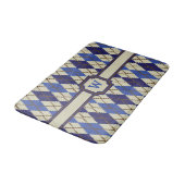 Blueberry Scone Raute Bath Mat Badematte (Schrägansicht)