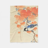 Bluebird auf einem Paulownia Tree Fleecedecke (Vorderseite)