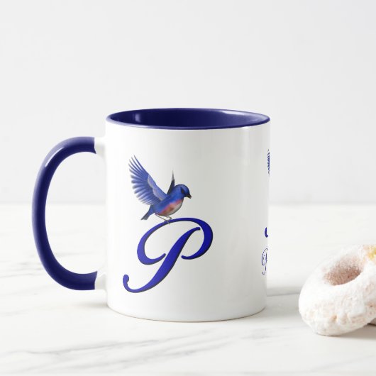 Bluebird Monogram Initial P Elegant Personalized Tasse (Mit Donut)
