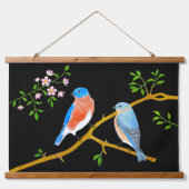 Bluebirds Schwarz-Holz Topped Wall Tapestes Wandteppich Mit Holzrahmen (Vorne)