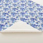 Bluebonnet Floral Pattern Blue and White Sherpadecke (3/4)