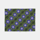 Bluebonnet Symmetrie Fleecedecke (Vorderseite (Horizontal))