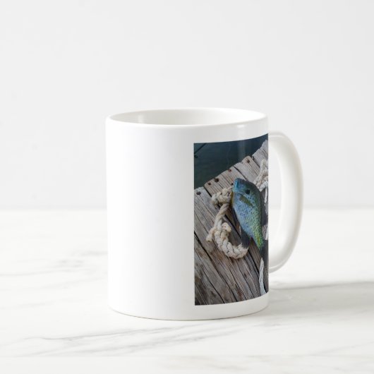 Bluegill auf Dock Kaffeetasse (VorderseiteRechts)