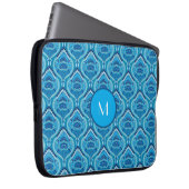 Blueish - Feathered Paisley Laptopschutzhülle (Vorne Rechts)