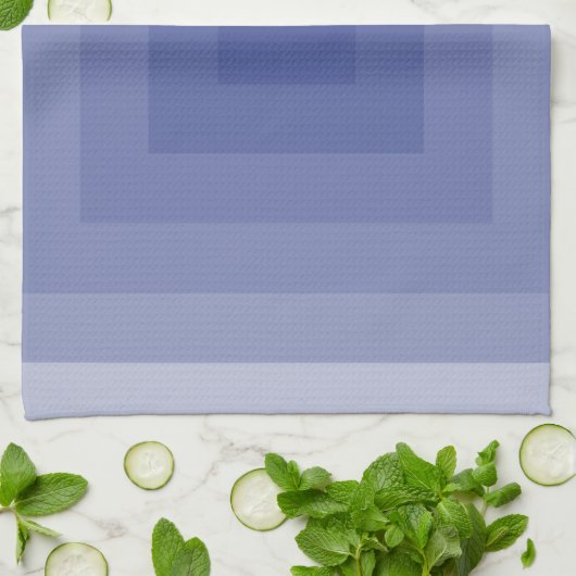 Blueish Lila Square Geometric Handtuch (Gefaltet)