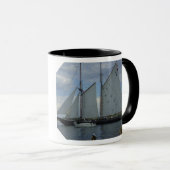 Bluenose Schooner Tall-Ship-Tasse Tasse (VorderseiteRechts)