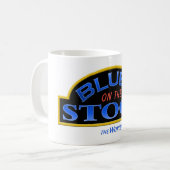 BLUES auf der STOOP-Kaffee-Tasse mit BOTS Kaffeetasse (Vorderseite Links)