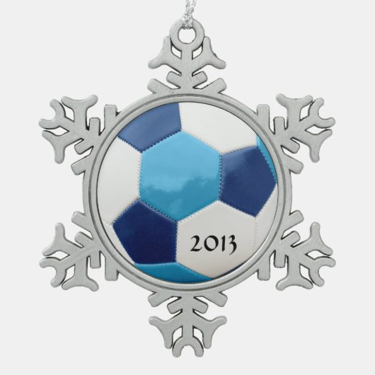 Blues Fußball Schneeflocken Zinn-Ornament (Vorderseite)