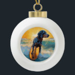 Bluetick Coonhound Beach Surfmalerei Keramik Kugel-Ornament<br><div class="desc">Tauchen Sie ein in die spielerische Welt des Kaninchen-Abenteuers mit diesem faszinierenden Bild. Ein gepflegter Hund geht zu den Wellen und reitet geschickt auf einem sonnengeküssten Strand. Das lebendige Kunstwerk vereint wunderbar das Wesentliche der Erregung am Strand, während der Hund furchtlos auf den Wellen reitet und den Geist von Spaß...</div>