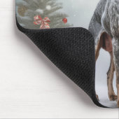 Bluetick Coonhound Hund im Schnee Weihnachten Mousepad (Ecke)
