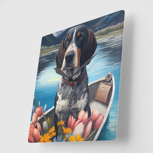 Bluetick Coonhound on a Paddle: Ein Landschaftlich Quadratische Wanduhr (Winkel)