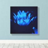 Blühende Blaue Wasserlilie Lotus Blume Abstrakt Leinwanddruck (Insitu (Holzboden))