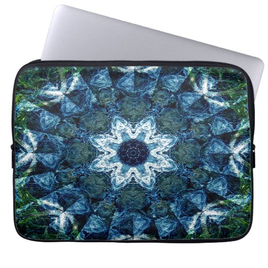 Blühende Blume.... Laptopschutzhülle (Vorderseite)