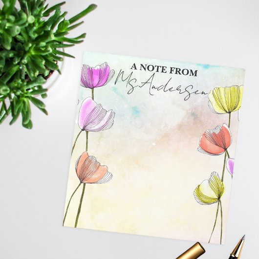 Blühende Blume mit dunklen Linien - ein Hinweis au Notizblock