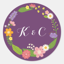 Blühende Blumengestelle Rustikale Gartenhochzeit