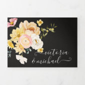 Blühende Blütendärme und blutige Hochzeit Dreifach Gefaltete Einladung (Cover)