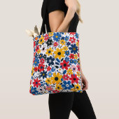Blühende Florale Tasche – Tragen Sie Ihren Garten (Von Nahem)
