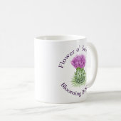 Blühende glänzende schottische Distel Kaffeetasse (VorderseiteRechts)