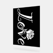 Blühende Liebe: Typografie mit floraler Drehung Acrylschild (Winkel)