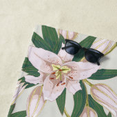 Blühende Lilien in Elfenbeingrün Strandtuch (Beispiel)