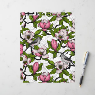 Blühende Magnolie und Titmausvogel