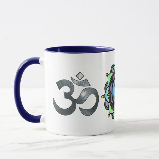 Blühende Om Tasse (Links)