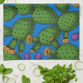 Blühende Opuntia auf blau Geschirrtuch (Gefaltet)