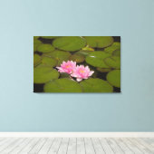 Blühende Wasserliliken Leinwanddruck (Insitu (Holzboden))