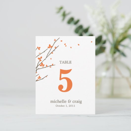Blühende Zweige Hochzeitskarte der Tischnummer (Stehend Vorderseite)