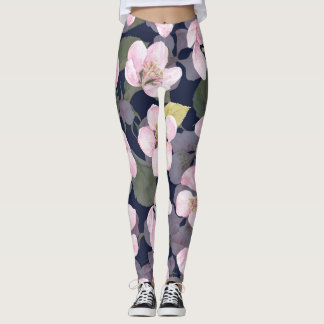 Blühender Apfel: Dunkelblaue Wasserfarbe Leggings