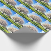 Blühender Apfelbaum im Frühling Geschenkpapier (Ecke)