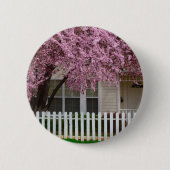 Blühender Baum in den Vorstädten Button (Vorderseite)