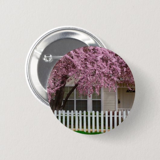 Blühender Baum in den Vorstädten Button (Vorne & Hinten)