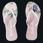 Blühender botanischer Duft Personalisierte Brautju Badesandalen<br><div class="desc">Botanische Blumen und Grünpflanzen im Wasserfarben,  in Rosa und Marinefeld,  elegant und romantisch,  großartig personalisierte Bräunungsgeschenke</div>