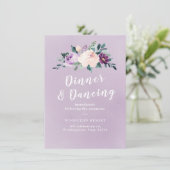 Blühender botanischer lila blumenreicher Empfang Einladung (Stehend Vorderseite)