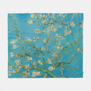 Blühender Mandelbaum durch Van Gogh Fleecedecke