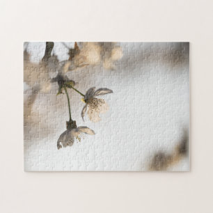Blühendes Foto aus weißem Kirschbaum Puzzle